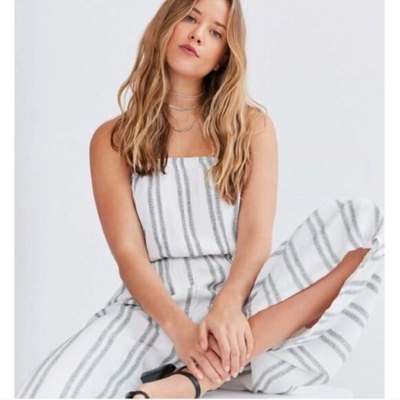 UA Silence + Noise Jackson Strapless Culotte Romper Striped Size Medium - Picture 3 of 7